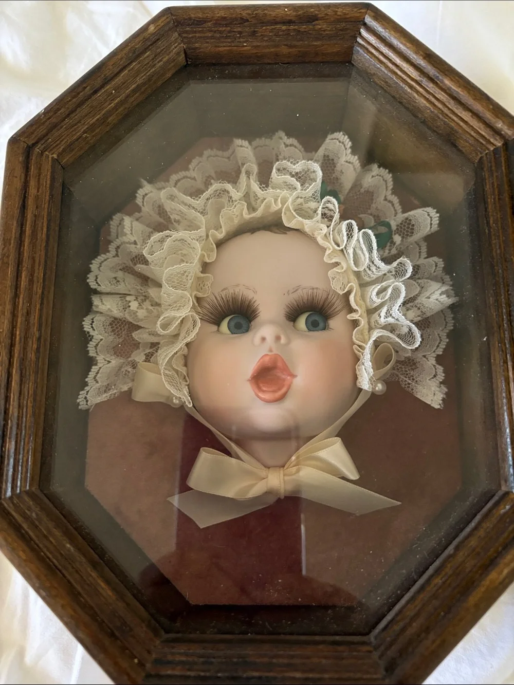 Vintage Decorative Baby Doll Wall Plaque in Cream with Lace Bonnet